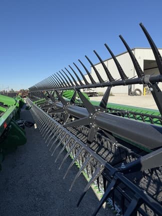 Image of John Deere RD45F equipment image 2