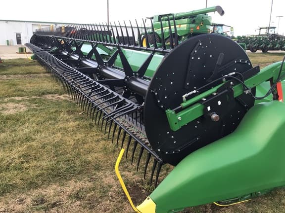 Image of John Deere RD45F equipment image 3