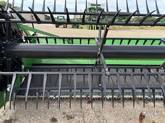 Image of John Deere RD45F equipment image 1