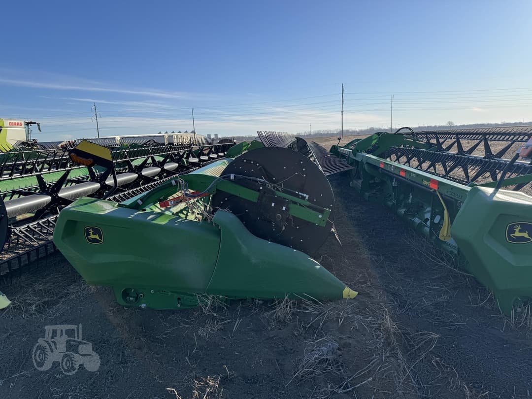 Image of John Deere RD45F Image 0