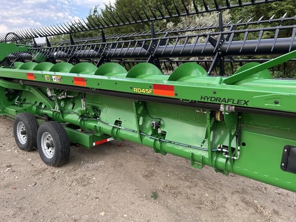 Image of John Deere RD45F equipment image 4