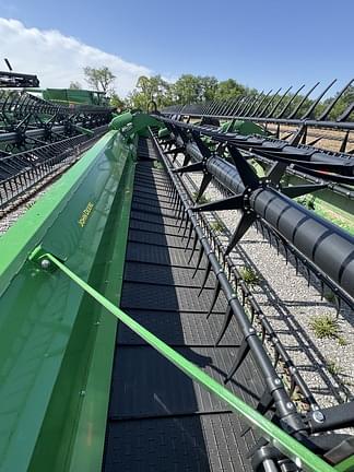 Image of John Deere RD45F equipment image 3