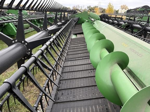 Image of John Deere RD45F equipment image 4