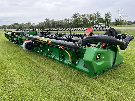 Image of John Deere RD45F equipment image 4