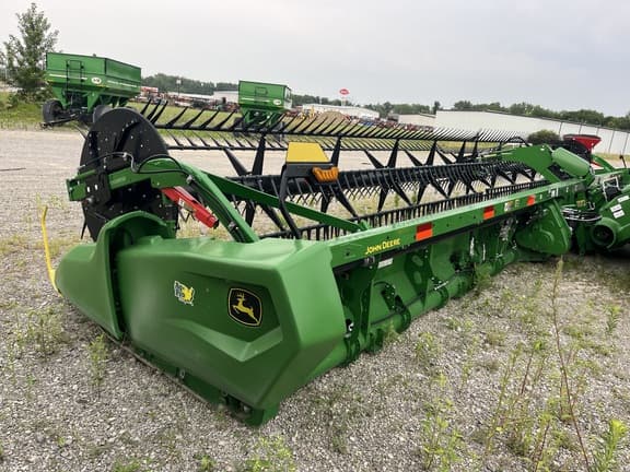 Image of John Deere RD45F equipment image 2
