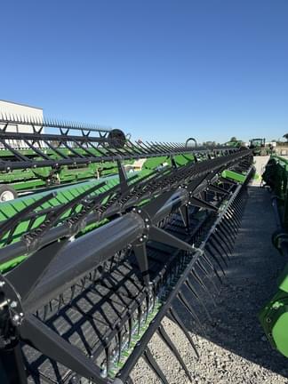 Image of John Deere RD45F equipment image 4