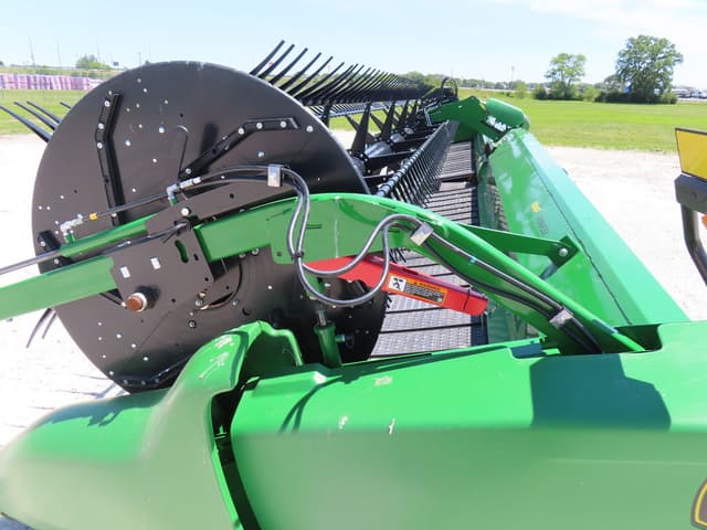 Image of John Deere RD45F equipment image 2