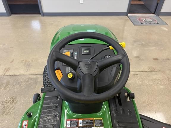 Image of John Deere S100 equipment image 1