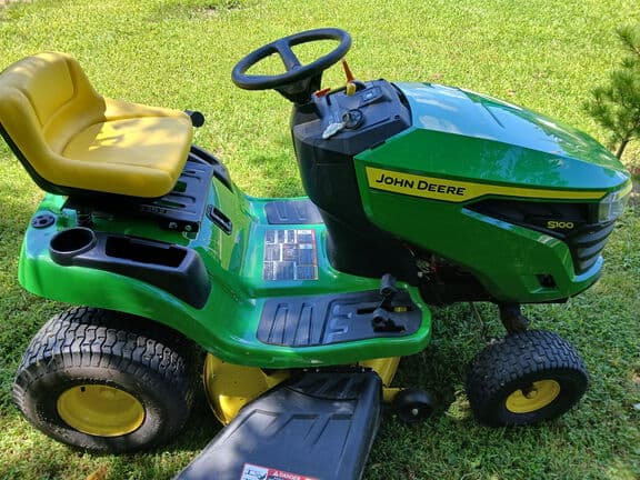 Image of John Deere S100 Primary image