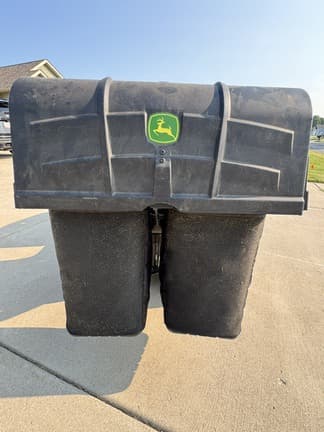 Image of John Deere S110 equipment image 3