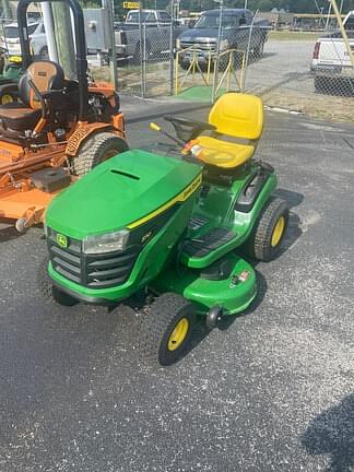 Image of John Deere S110 equipment image 1