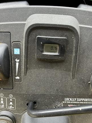 Image of John Deere S110 equipment image 4