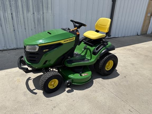 Image of John Deere S130 equipment image 1