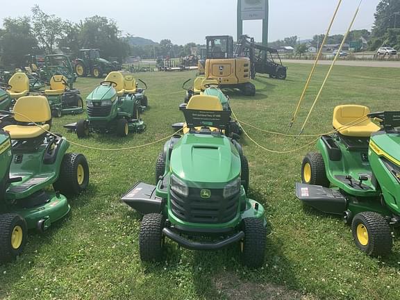 Image of John Deere S130 equipment image 1