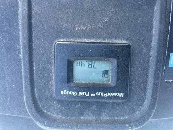 Image of John Deere S130 equipment image 4