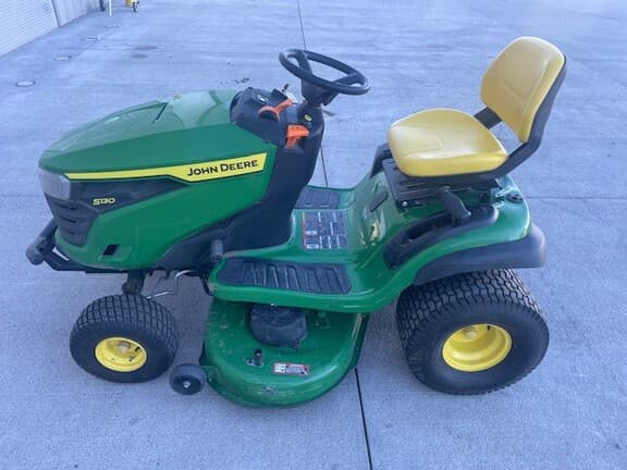 Image of John Deere S130 equipment image 1