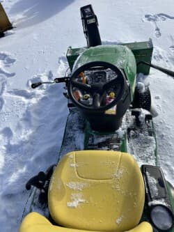 Image of John Deere S130 equipment image 4