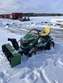 Image of John Deere S130 equipment image 1
