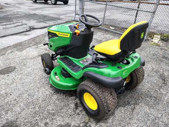 Image of John Deere S130 equipment image 3