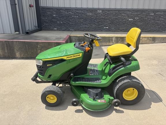 Image of John Deere S140 Primary image