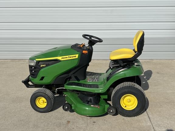 Image of John Deere S140 Primary image