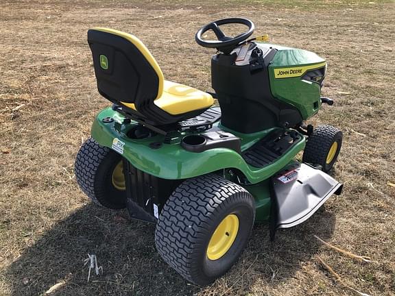 Image of John Deere S220 equipment image 4