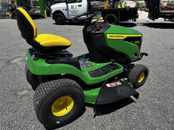 Image of John Deere S220 equipment image 1