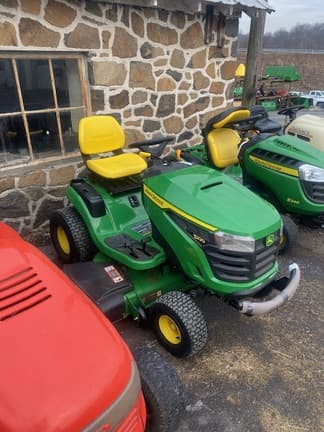 Image of John Deere S220 Image 1