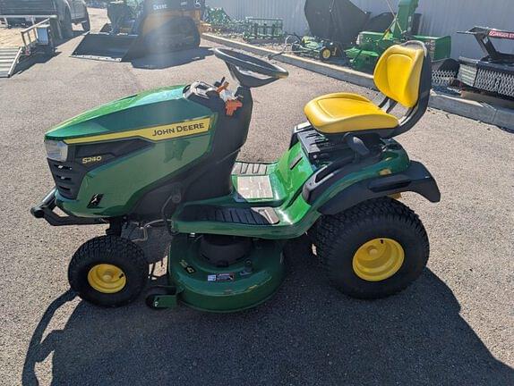 Image of John Deere S240 equipment image 4