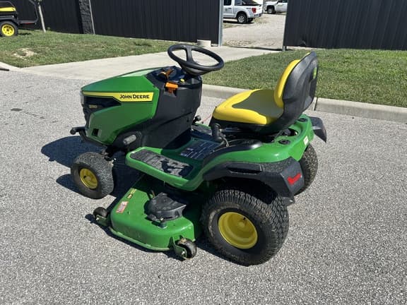 Image of John Deere S240 equipment image 4