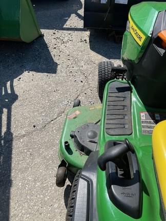 Image of John Deere S240 equipment image 3