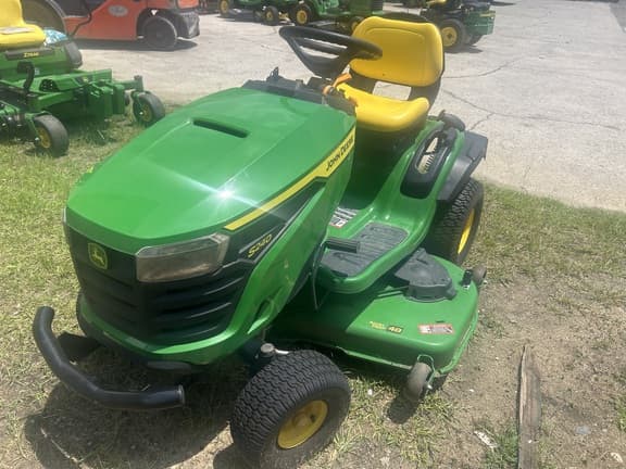 Image of John Deere S240 equipment image 2