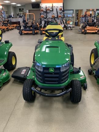 Image of John Deere S240 equipment image 1