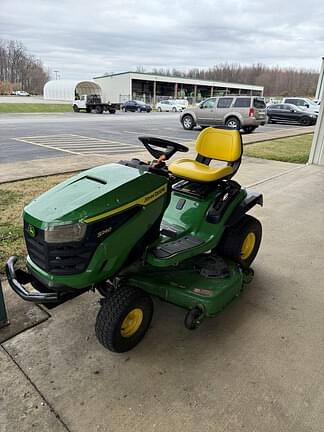 Image of John Deere S240 equipment image 4