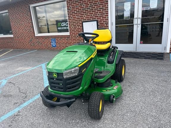 Image of John Deere S240 Primary image