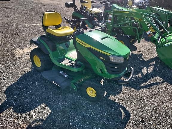 Image of John Deere S240 equipment image 4