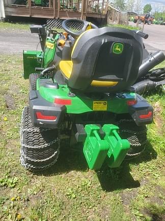 Image of John Deere S240 equipment image 4