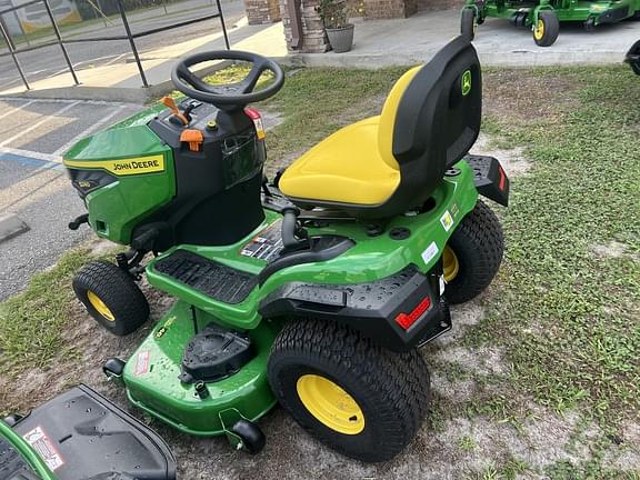 Image of John Deere S240 equipment image 2