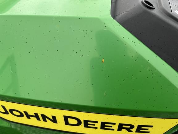 Image of John Deere S240 equipment image 1