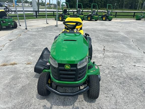 Image of John Deere S240 equipment image 2