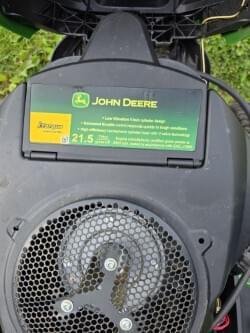Image of John Deere S240 equipment image 4
