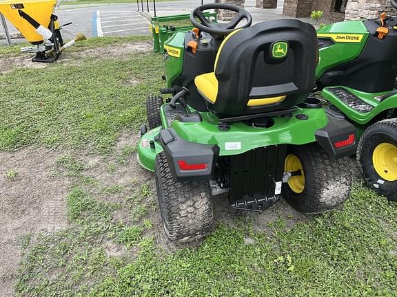 Image of John Deere S240 equipment image 3