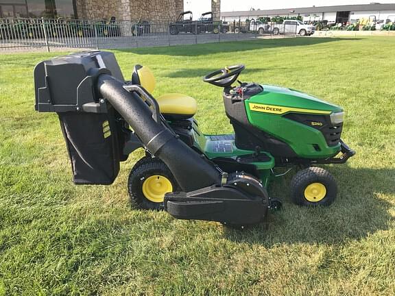 Image of John Deere S240 equipment image 3