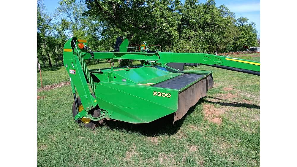 Image of John Deere S300 Primary image