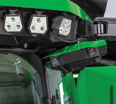 Image of John Deere S780 equipment image 4