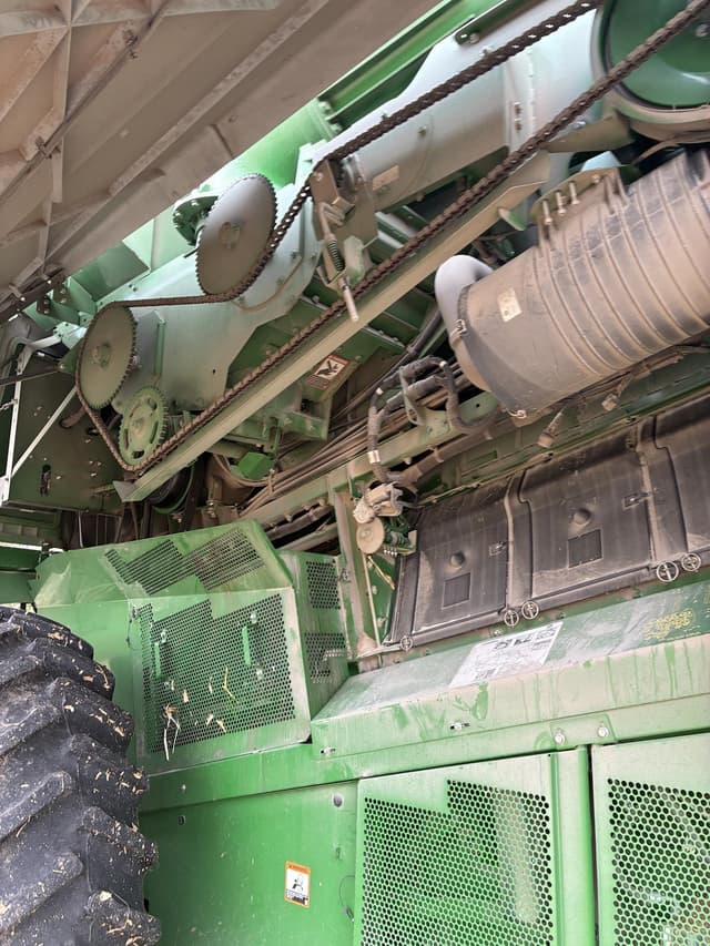 Image of John Deere S760 equipment image 3