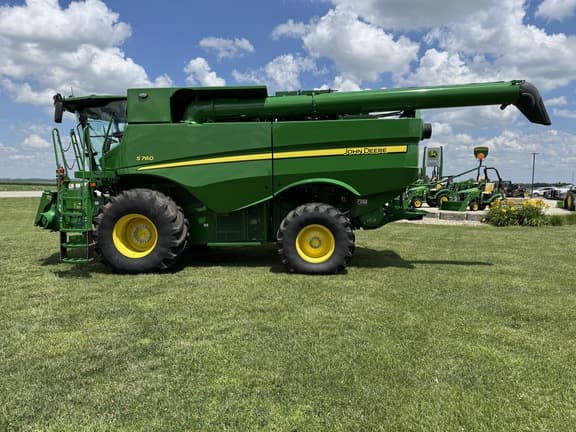 Image of John Deere S760 Primary image