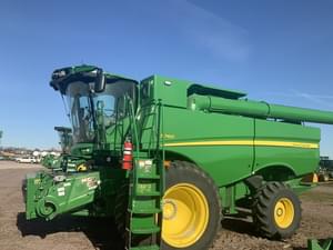 2024 John Deere S760 Image
