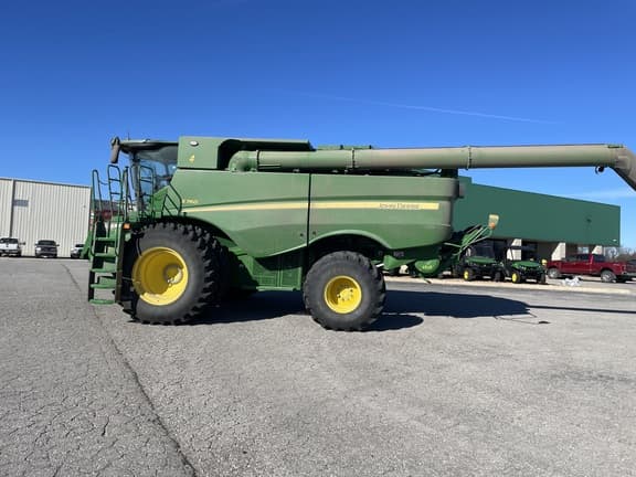 Image of John Deere S760 equipment image 3