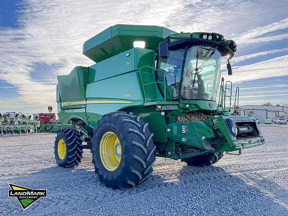 Image of John Deere S760 equipment image 2